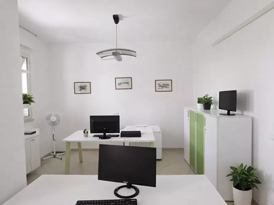 Immagine 7 di Quadrilocale in vendita  in Via Monsignor Salvatore Gozzo 5 a Siracusa