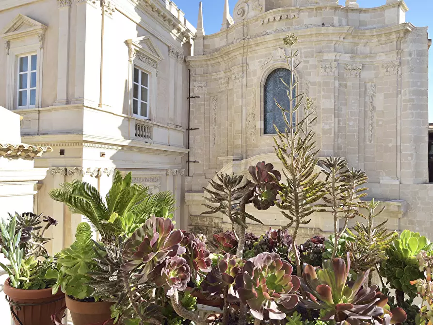 Immagine 1 di Appartamento in vendita  in VIA TOMMASO GARGALLO 68 a Siracusa