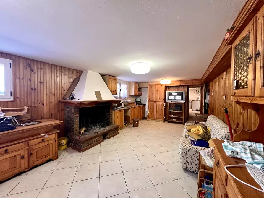 Immagine 29 di Porzione di casa in vendita  a Cesena