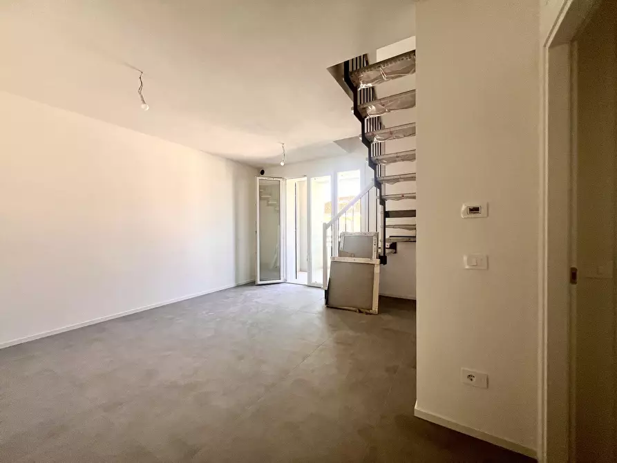 Immagine 2 di Appartamento in vendita  in via Diegaro-Pievesestina a Cesena