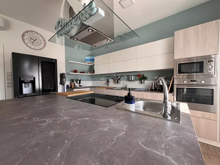 Immagine 7 di Trilocale in vendita  in Via Veronese 15 a Cesena