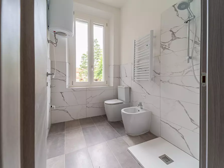 Immagine 10 di Bilocale in vendita  in Via Oreste Grassi 35 a Collecchio