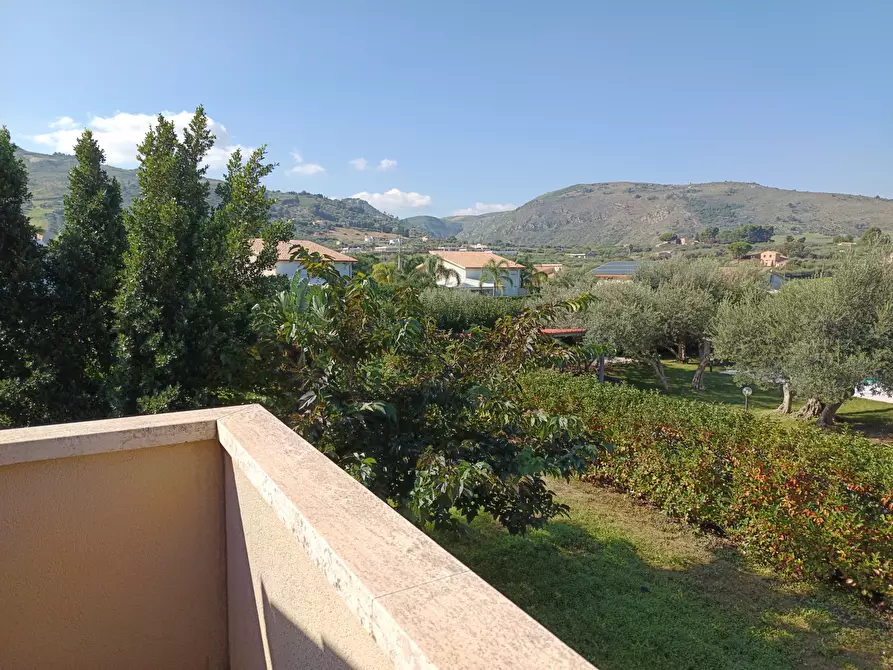 Immagine 33 di Villetta a schiera in vendita  a Castellammare Del Golfo