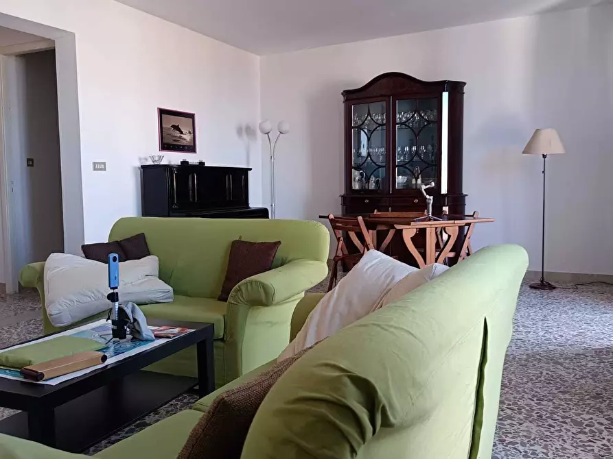 Immagine 5 di Pentalocale in vendita  a Castellammare Del Golfo