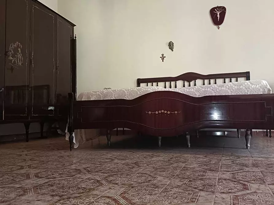 Immagine 29 di Casa indipendente in vendita  a Partinico