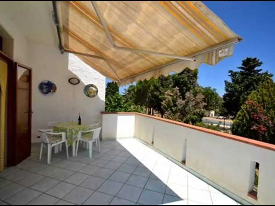 Immagine 1 di Villetta a schiera in affitto  a Castellammare Del Golfo