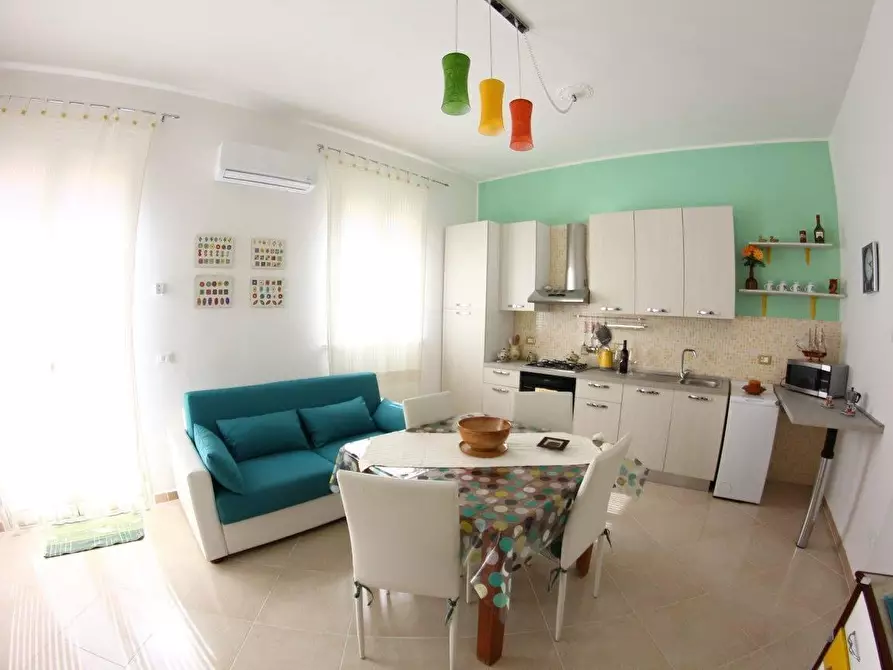 Immagine 18 di Porzione di casa in vendita  a Balestrate