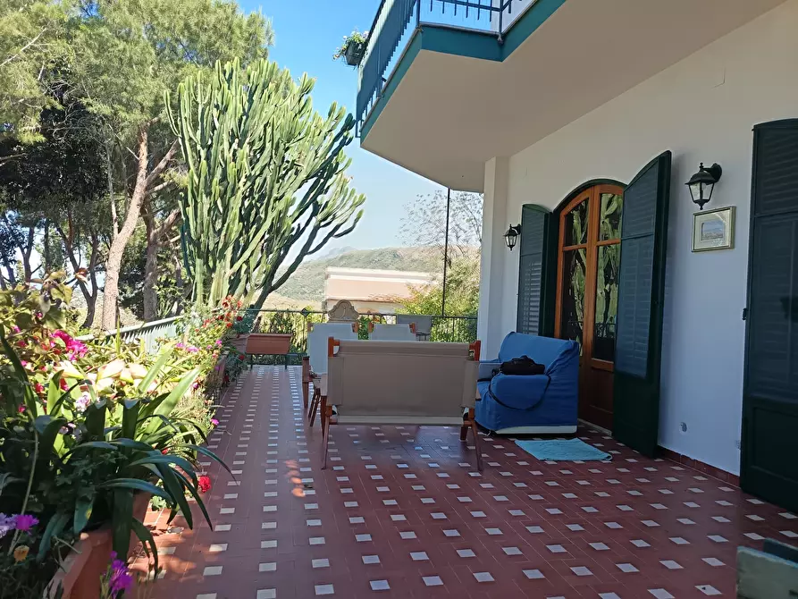 Immagine 75 di Villa in vendita  a Trabia