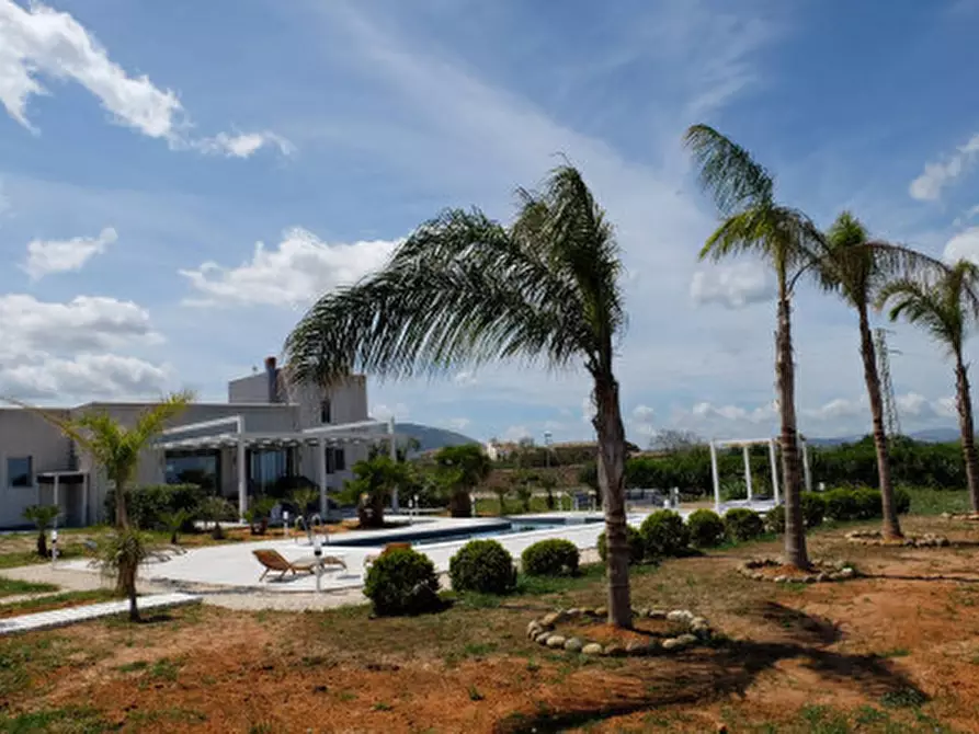Immagine 20 di Villa in vendita  a Partinico