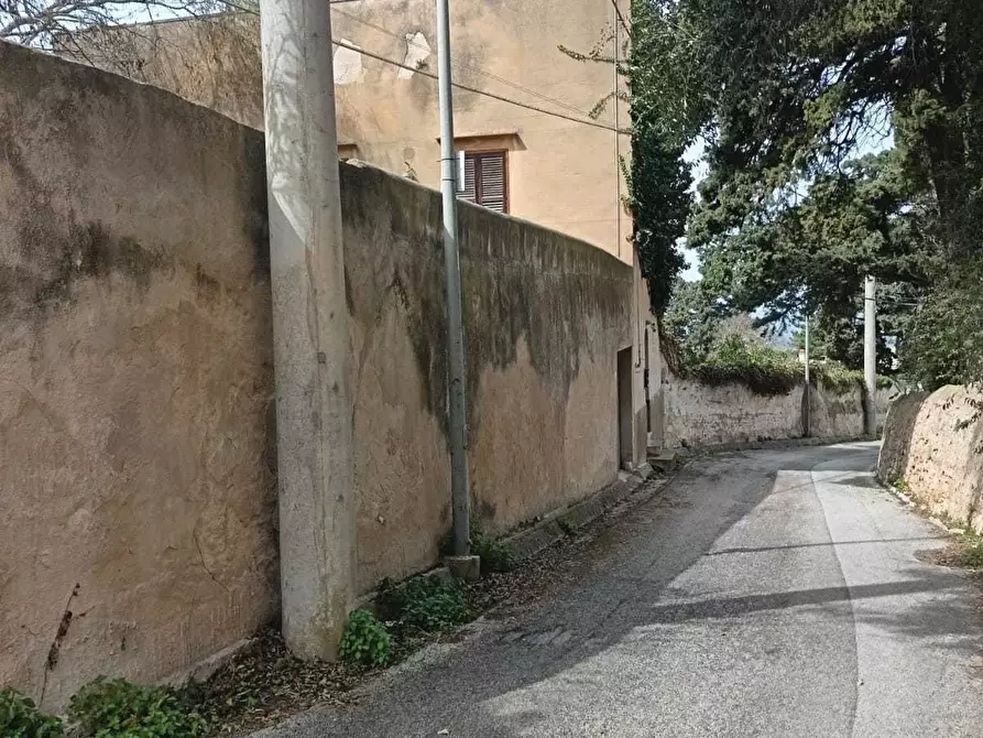 Immagine 59 di Villa in vendita  a Valderice