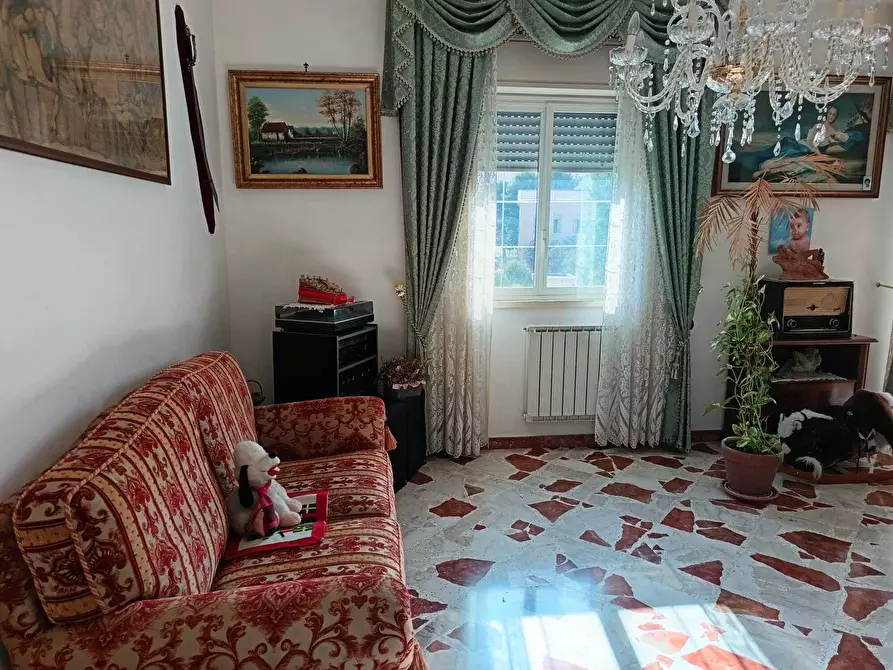 Immagine 6 di Pentalocale in vendita  a Palermo