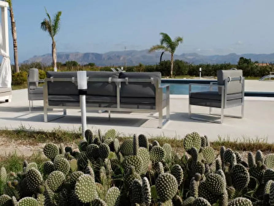 Immagine 26 di Villa in vendita  a Partinico