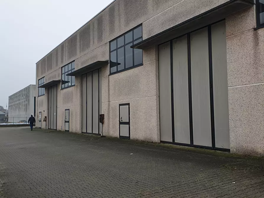 Immagine 6 di Capannone industriale in vendita  in SP193 2 a Maleo