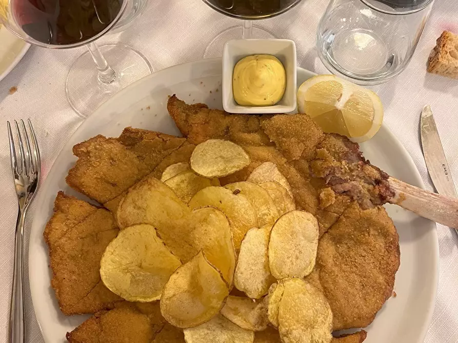 Immagine 4 di Bar / Ristorante in vendita  in Via Francesco Sforza 21 a Milano