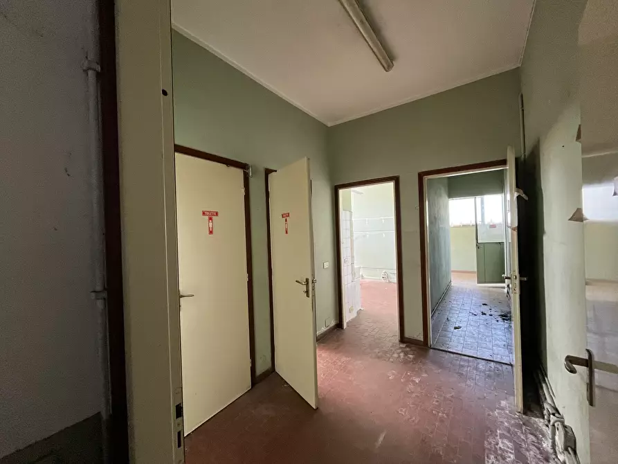 Immagine 12 di Capannone industriale in vendita  in Via Tortona 21 a Vigevano
