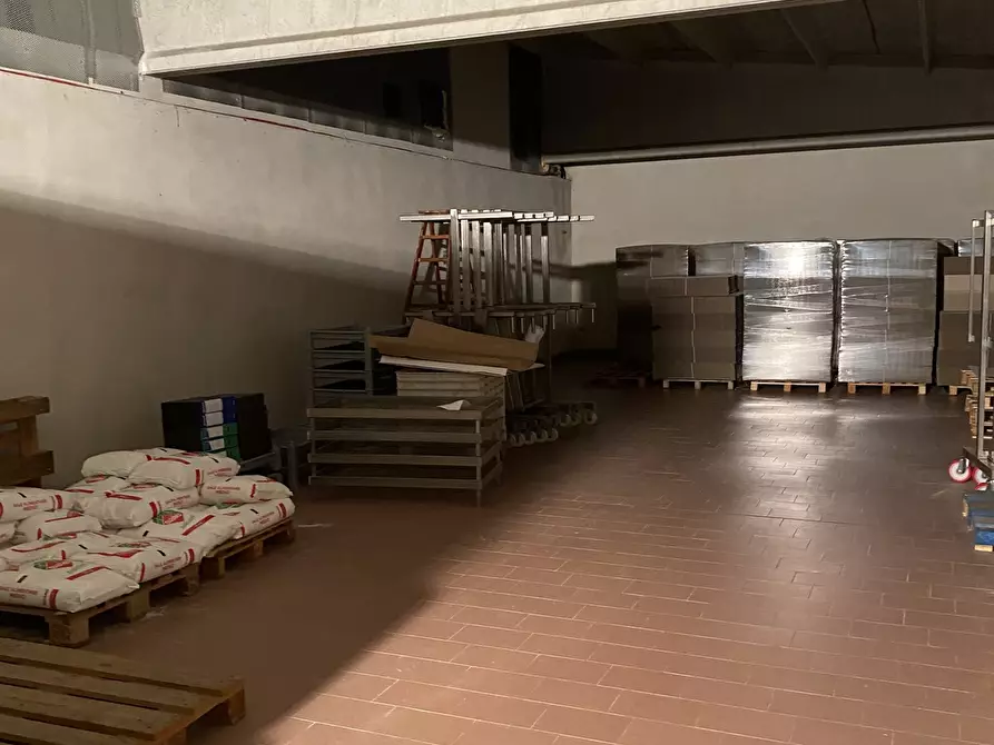 Immagine 2 di Capannone industriale in vendita  in S.s. 415 Paullese 415 a Pandino
