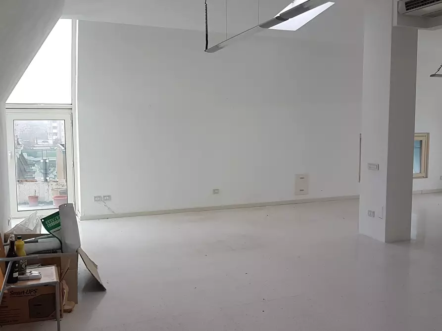 Immagine 8 di Ufficio in affitto  in Via Massimo D'Azeglio 20 a Lodi