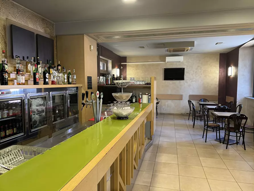 Immagine 2 di Bar / Ristorante in vendita  in VIA TENENTE ADAMI 10 a Arzago D'adda