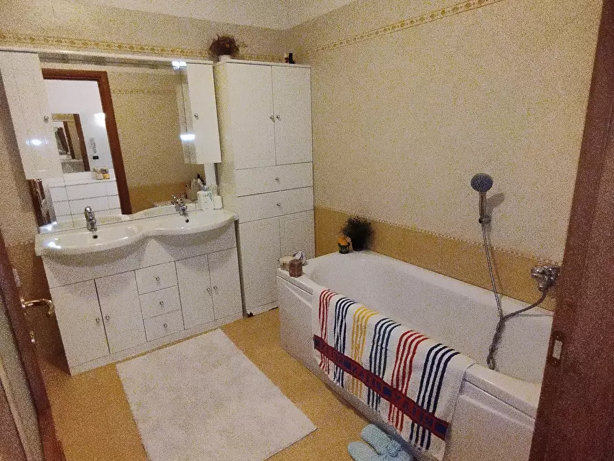 Immagine 16 di Villa in vendita  in Via Pietro Nenni 2B a Martignana Di Po