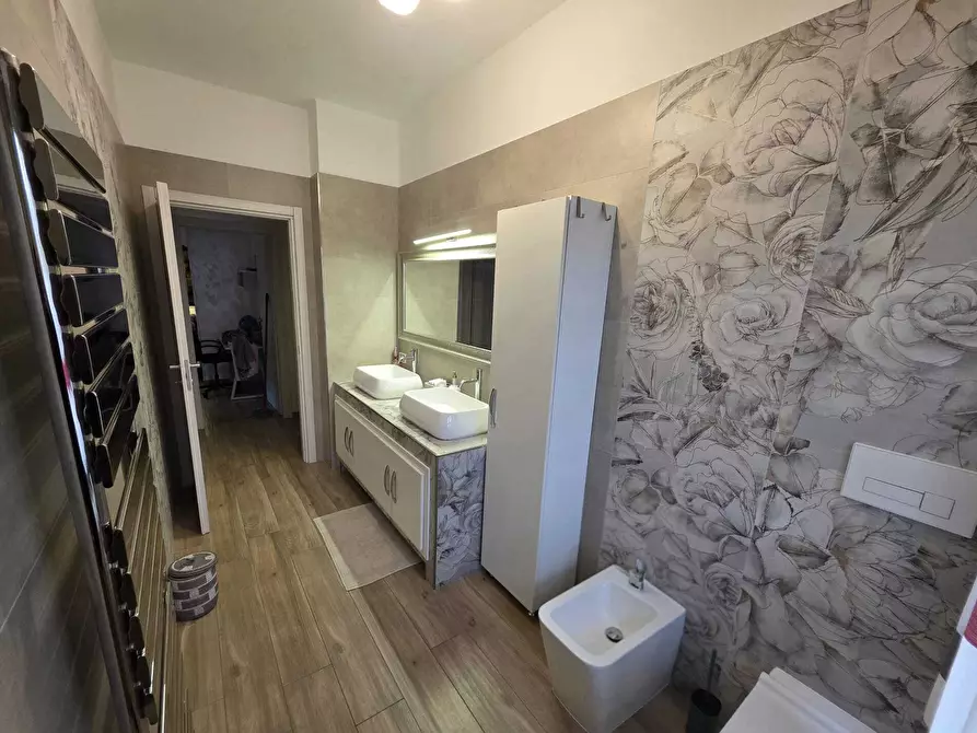 Immagine 8 di Quadrilocale in vendita  in VIA DON. P. MARCHESELLI 20 a Casalmaggiore