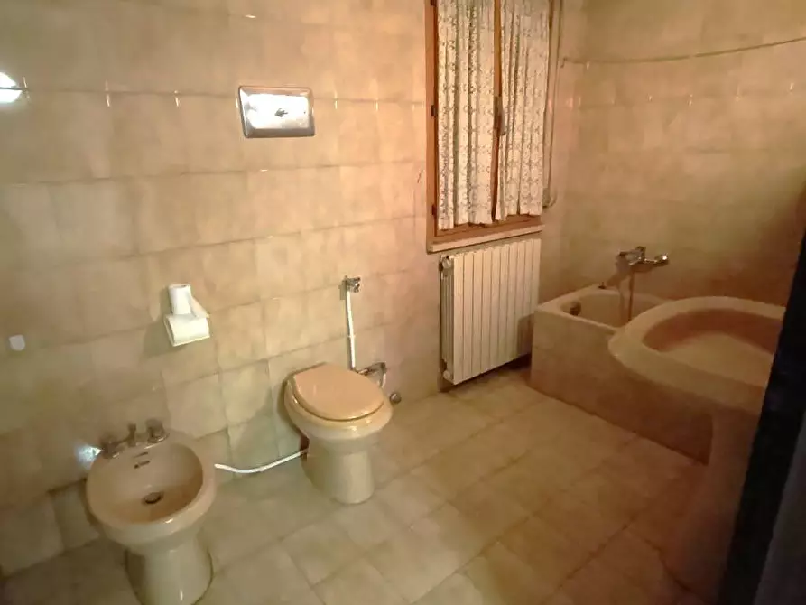 Immagine 14 di Casa indipendente in vendita  a Crespino