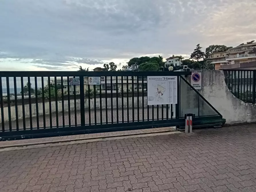 Immagine 25 di Monolocale in vendita  a San Remo