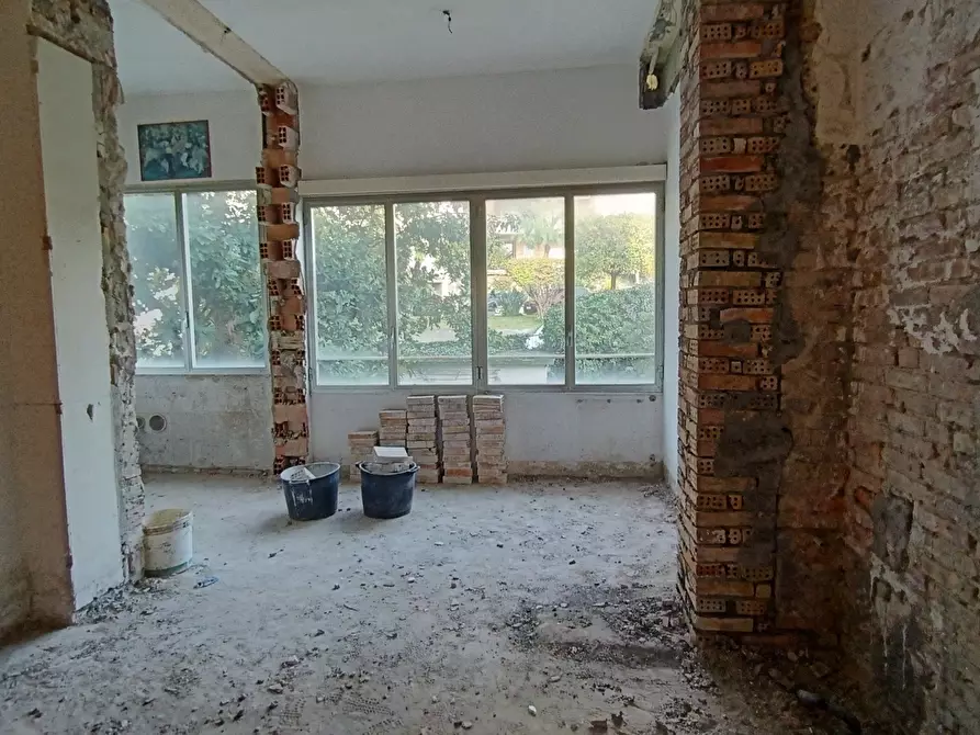 Immagine 12 di Quadrilocale in vendita  a San Remo