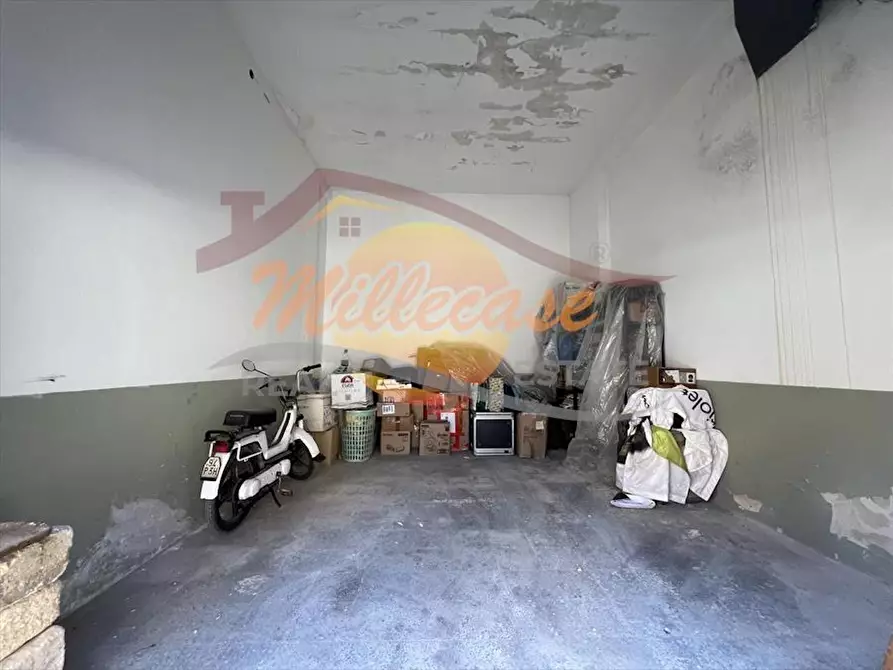 Immagine 1 di Garage in vendita  in VIA PATERNO' a Siracusa