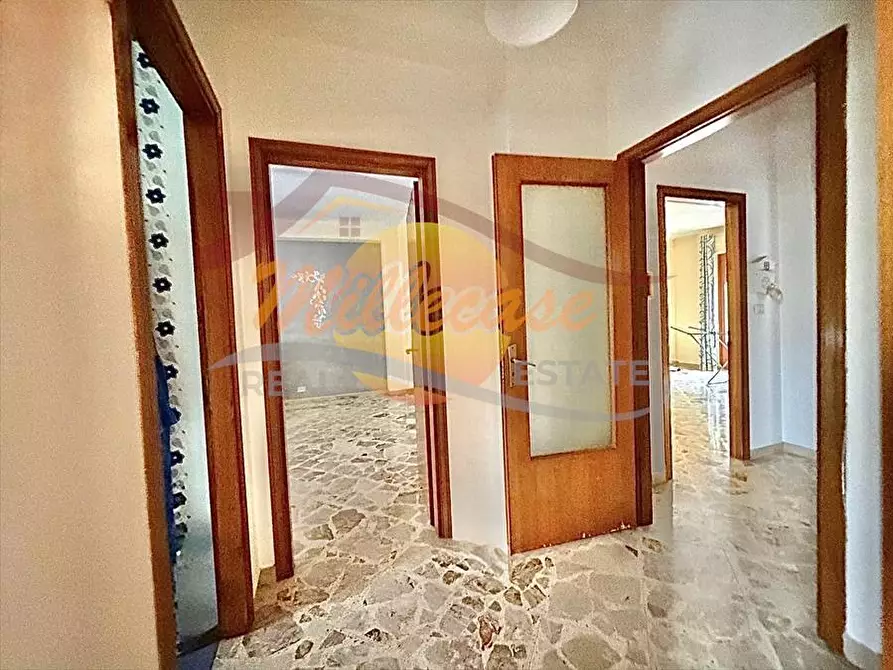 Immagine 10 di Quadrilocale in vendita  in Viale Epipoli a Siracusa