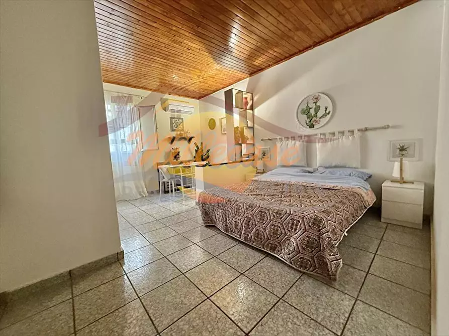 Immagine 15 di Trilocale in vendita  in VIA DELL'UNITA' D'ITALIA a Siracusa