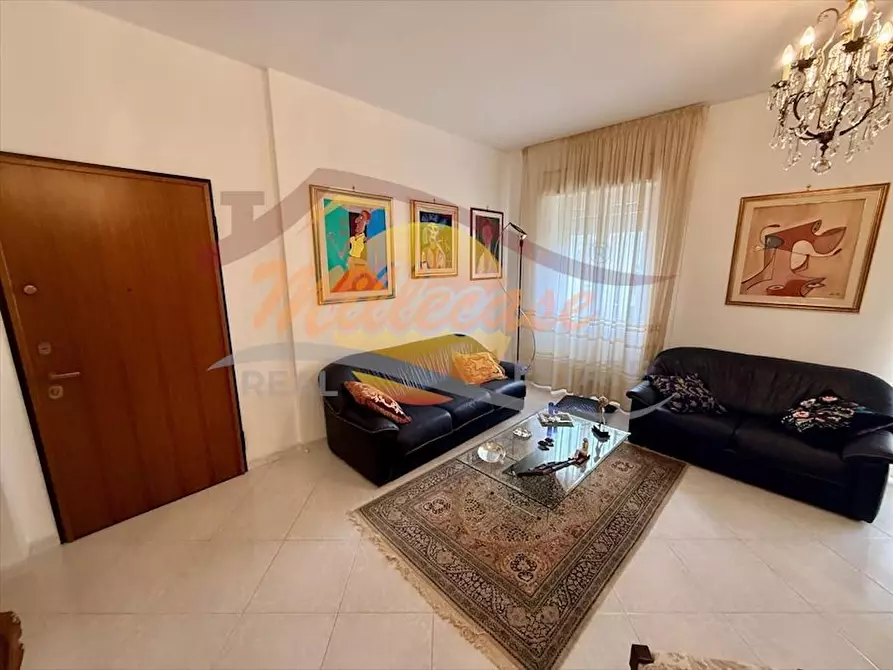 Immagine 26 di Pentalocale in vendita  in Via Unione Sovietica a Siracusa