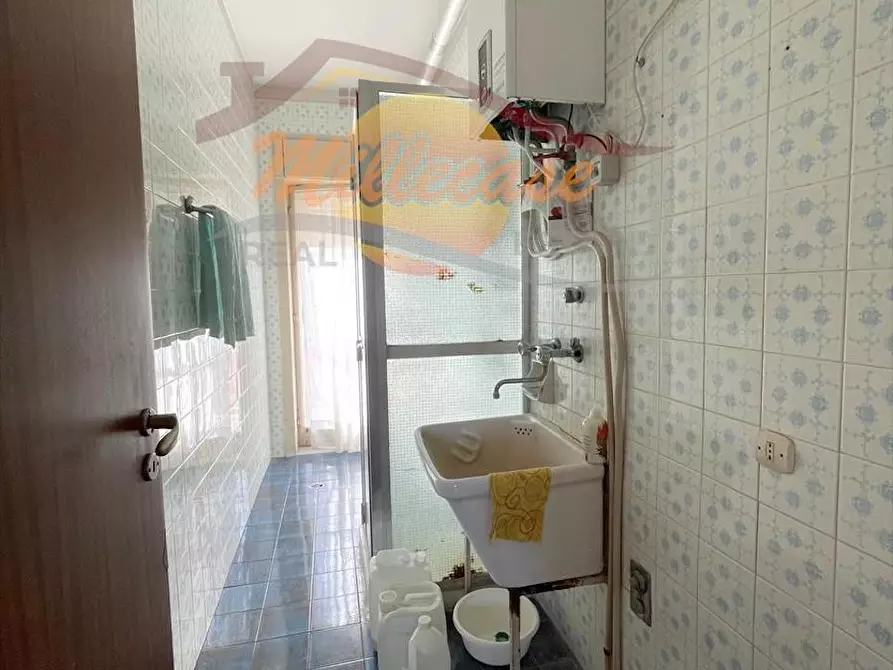 Immagine 4 di Pentalocale in vendita  in Via Alessandro Specchi a Siracusa