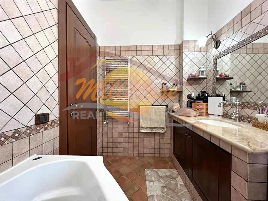 Immagine 18 di Trilocale in vendita  in Via Grotta Santa a Siracusa