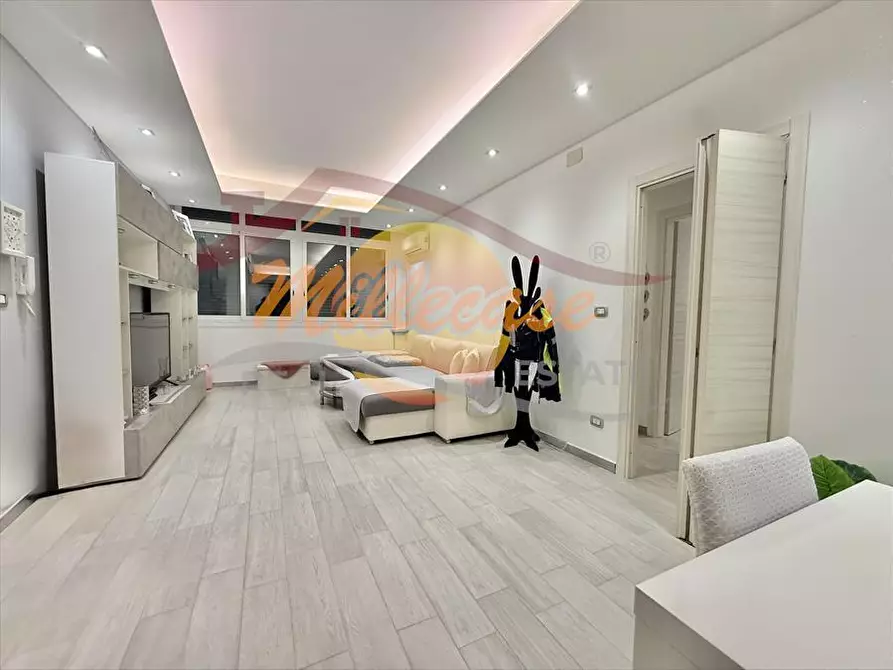 Immagine 7 di Trilocale in vendita  in Via Santi Amato a Siracusa