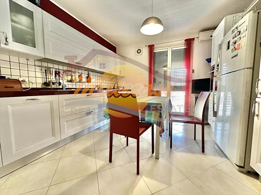 Immagine 26 di Pentalocale in vendita  in Viale Pietro Nenni a Siracusa