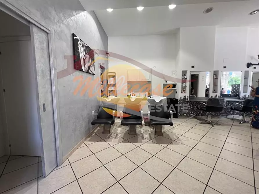 Immagine 24 di Locale commerciale in vendita  in VIALE TICA a Siracusa