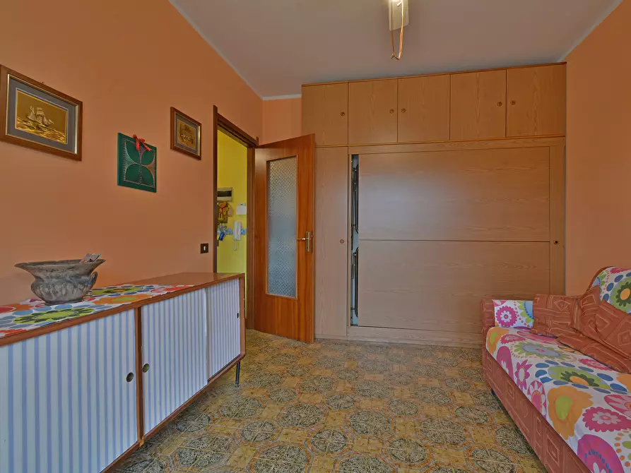 Immagine 13 di Bilocale in vendita  in Via Carlo conti 36 a San Bartolomeo Al Mare