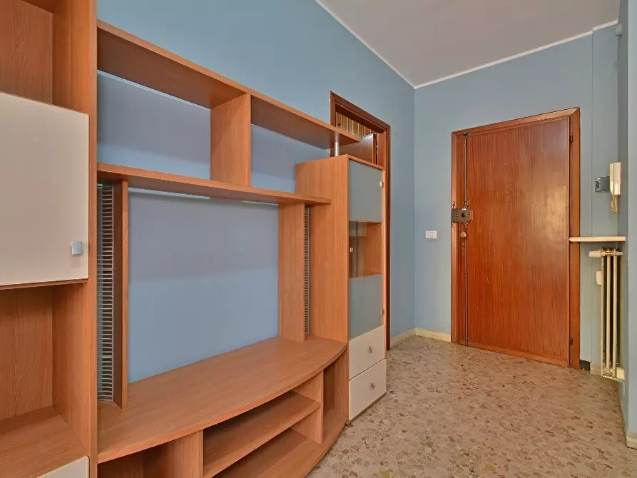 Immagine 10 di Bilocale in vendita  in Via Roma 123 a San Bartolomeo Al Mare