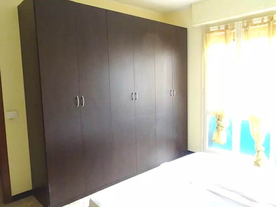 Immagine 34 di Bilocale in vendita  in Via Roma 123 a San Bartolomeo Al Mare