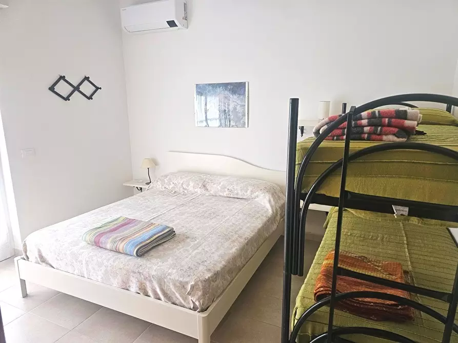 Immagine 31 di Trilocale in affitto  in Via Cristoforo Colombo 1616 a San Bartolomeo Al Mare