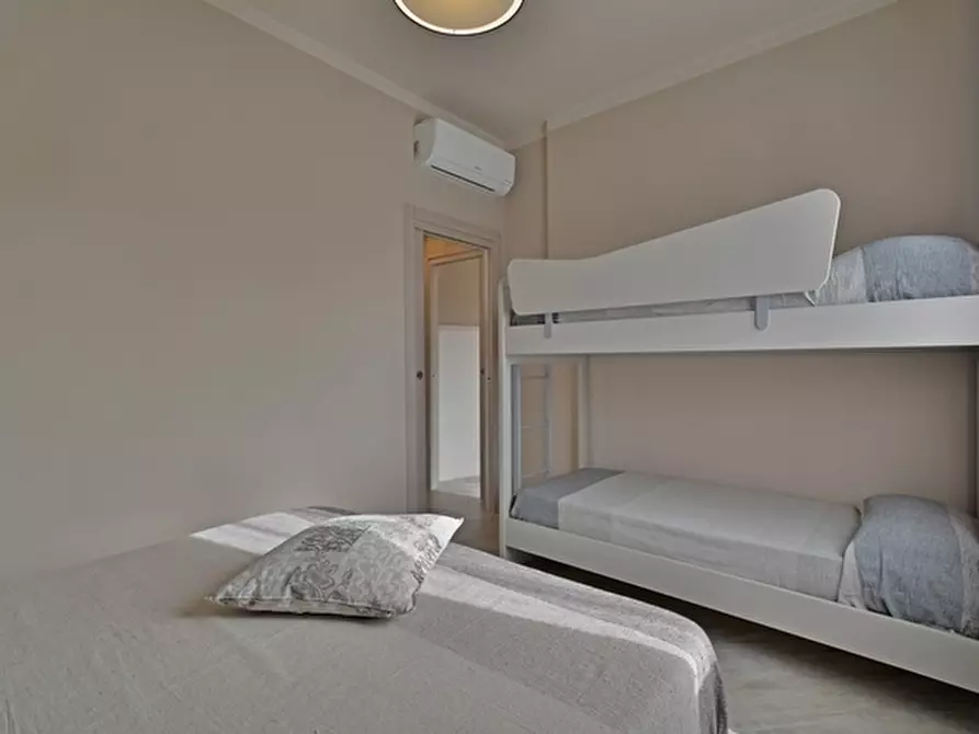 Immagine 24 di Trilocale in vendita  in Via Ville Nuove a Diano Marina