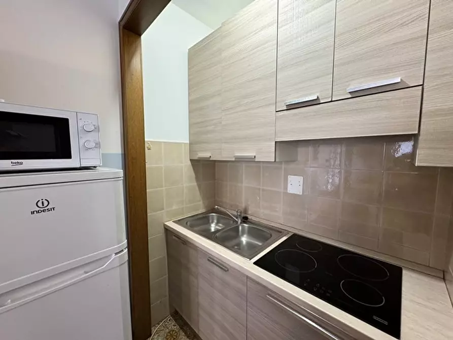 Immagine 6 di Trilocale in affitto  a San Bartolomeo Al Mare