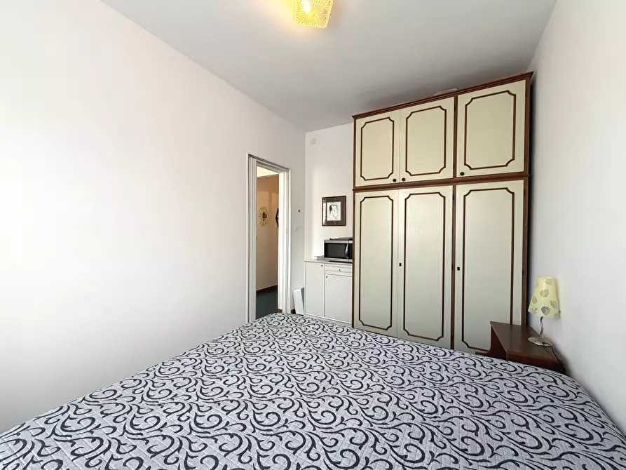 Immagine 31 di Bilocale in vendita  in Via Aurelia 82 a San Bartolomeo Al Mare