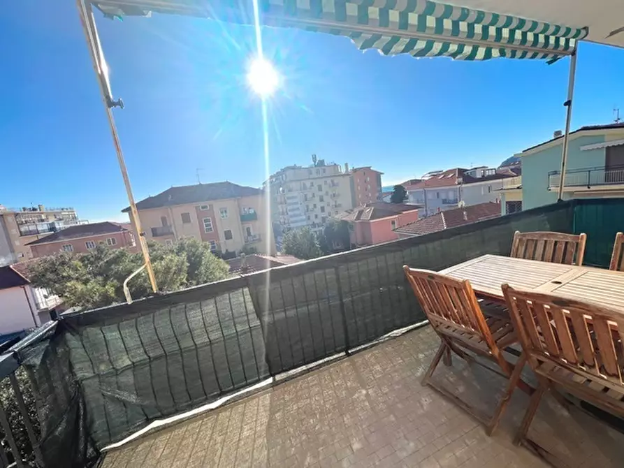 Immagine 50 di Bilocale in vendita  a San Bartolomeo Al Mare