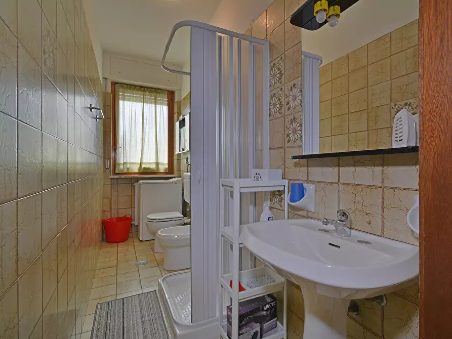 Immagine 58 di Bilocale in vendita  in Via Carlo conti 36 a San Bartolomeo Al Mare