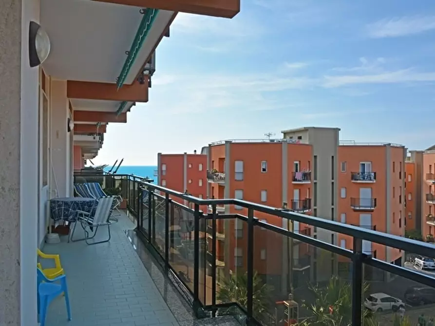 Immagine 72 di Trilocale in affitto  in Via della Resistenza a San Bartolomeo Al Mare