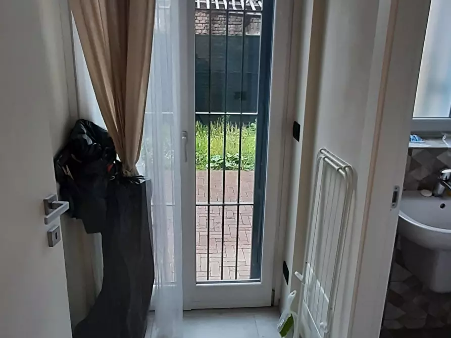 Immagine 8 di Porzione di casa in affitto  in STRADA COMUNALE DI MIRAFIORI 31 a Torino