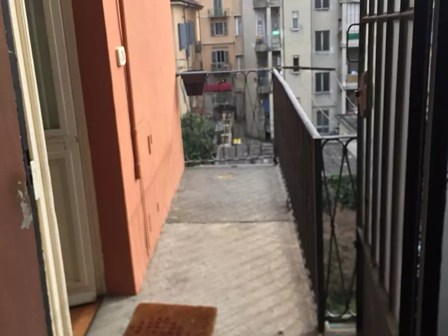 Immagine 18 di Bilocale in affitto  in VIA COSMO 6 a Torino