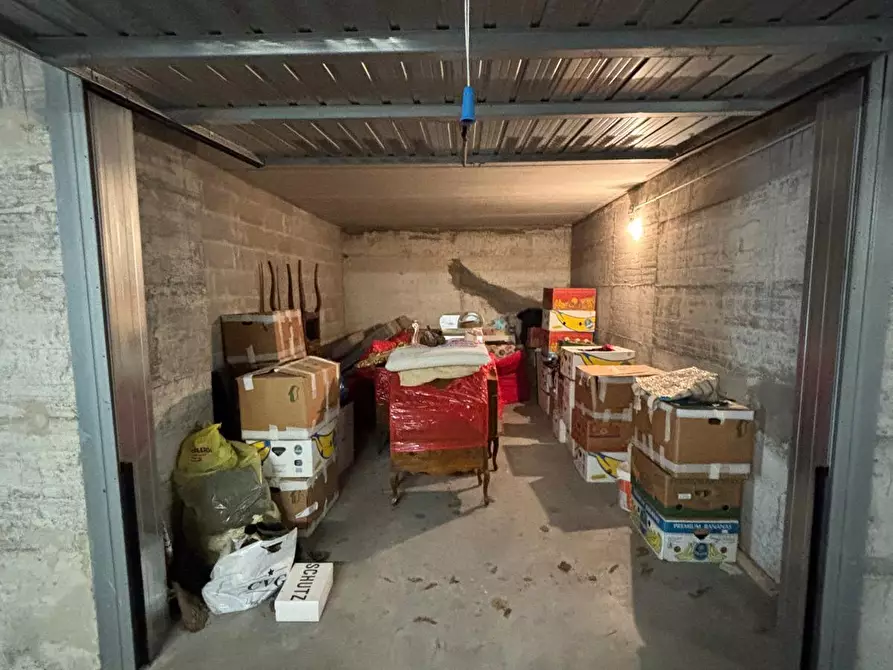 Immagine 23 di Bilocale in vendita  a Parma