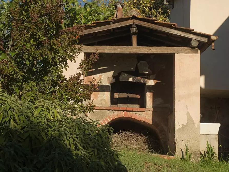 Immagine 25 di Villa in vendita  a Sarzana